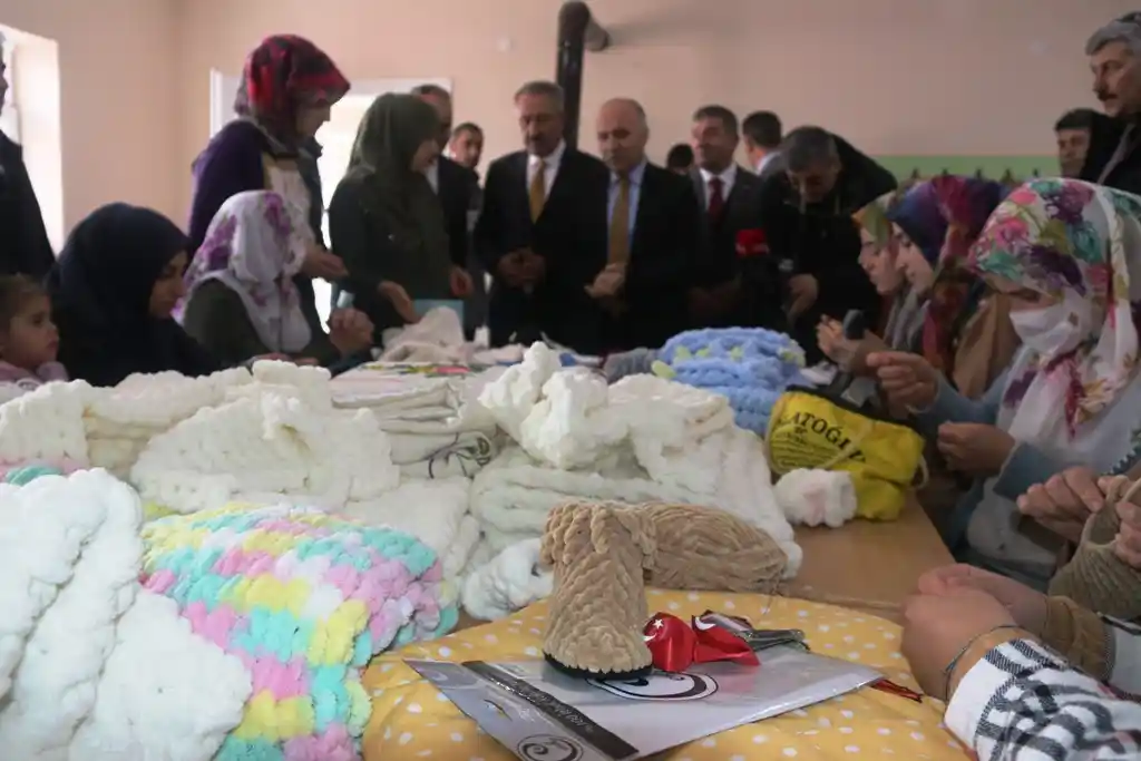 Bitlis’te 37 ‘Köy Yaşam Merkezi’ açıldı