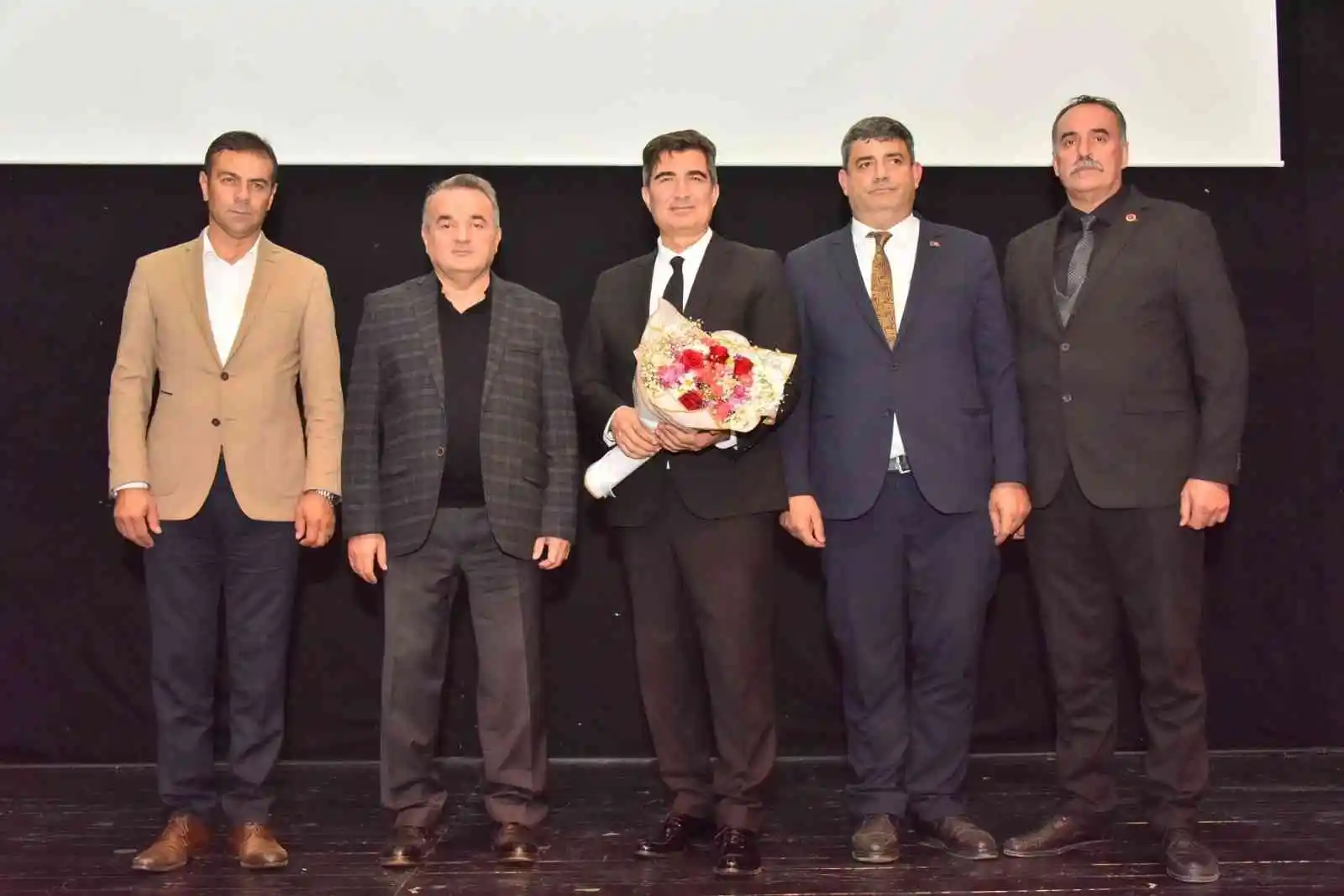 Bozüyük’te “Önce Vatan” isimli konferans düzenlendi
