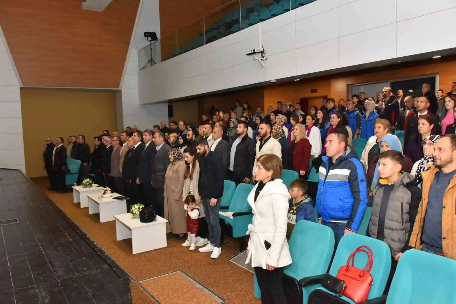 Bozüyük’te “Önce Vatan” isimli konferans düzenlendi

