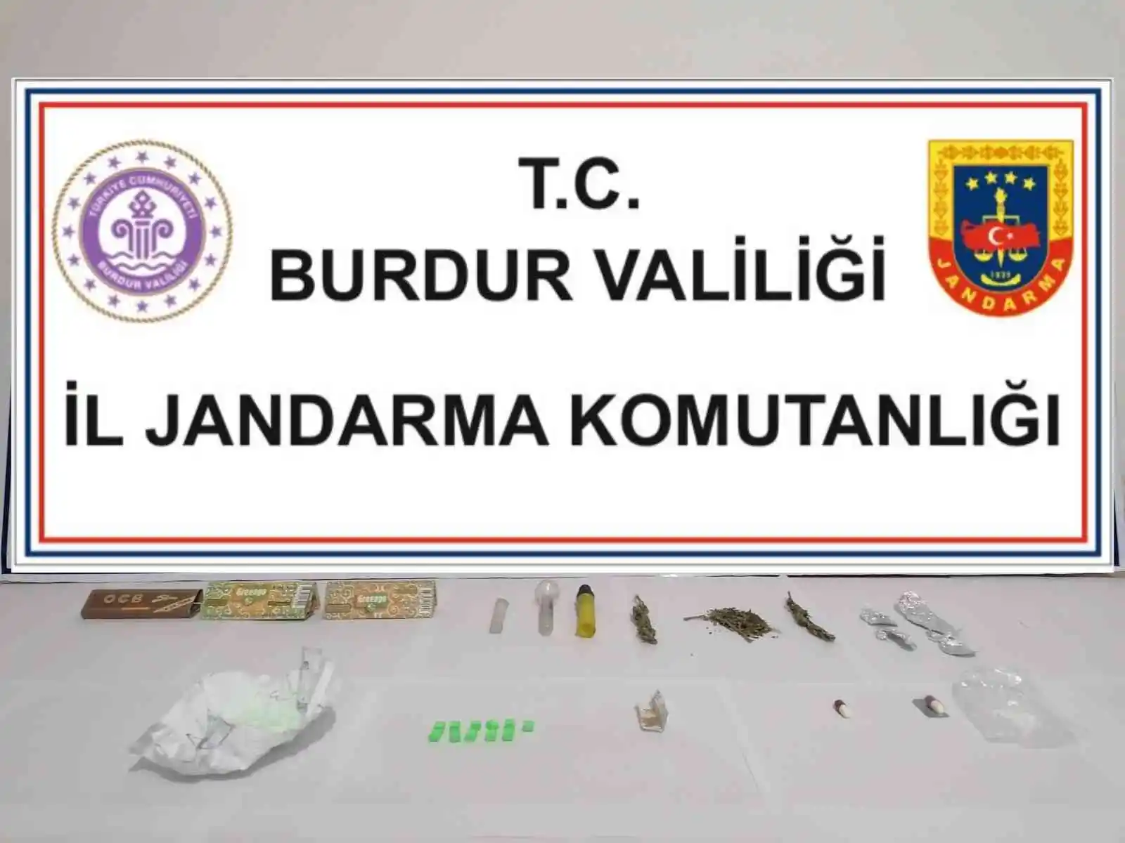 Burdur'da uyuşturucu madde kullanan 3 kişiye işlem yapıldı
