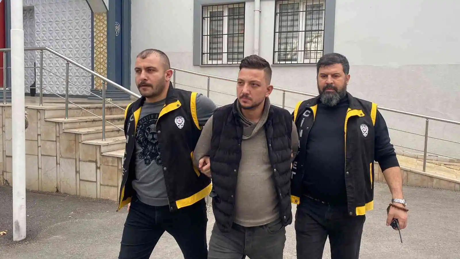 Bursa’da hobi bahçesinde 2 kişiyi öldüren zanlı tutuklandı
