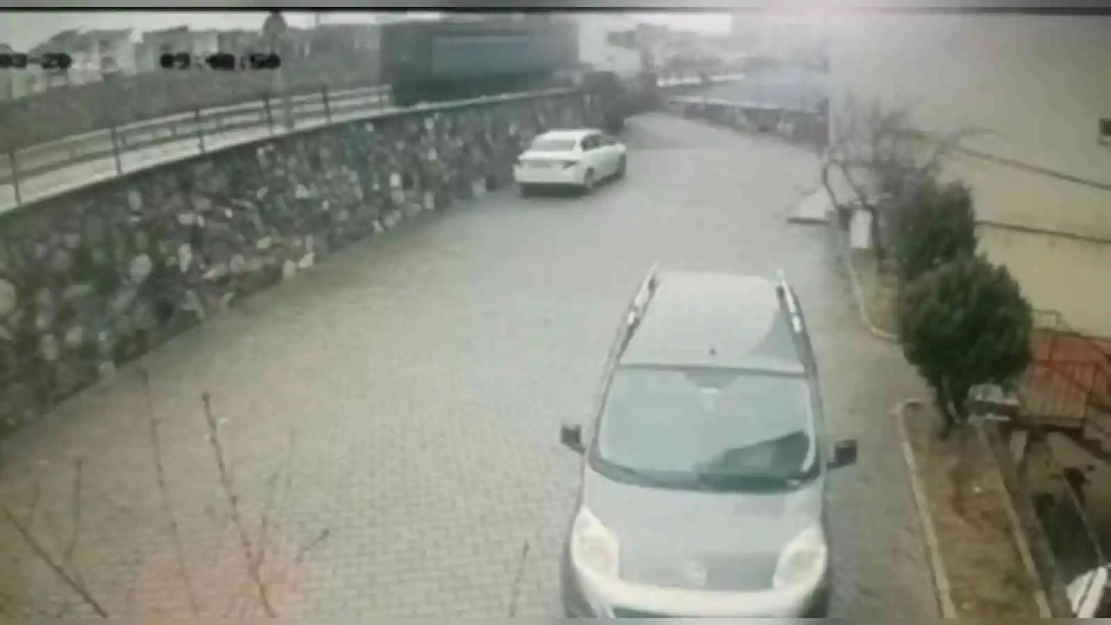 Bursa'da tır kazası kamerada
