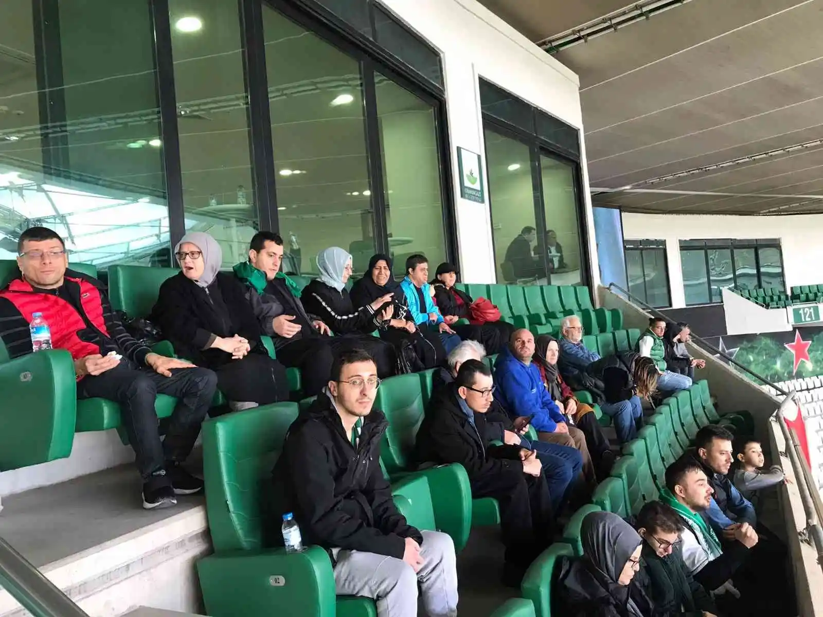 Bursaspor’a engelli bireylerden destek