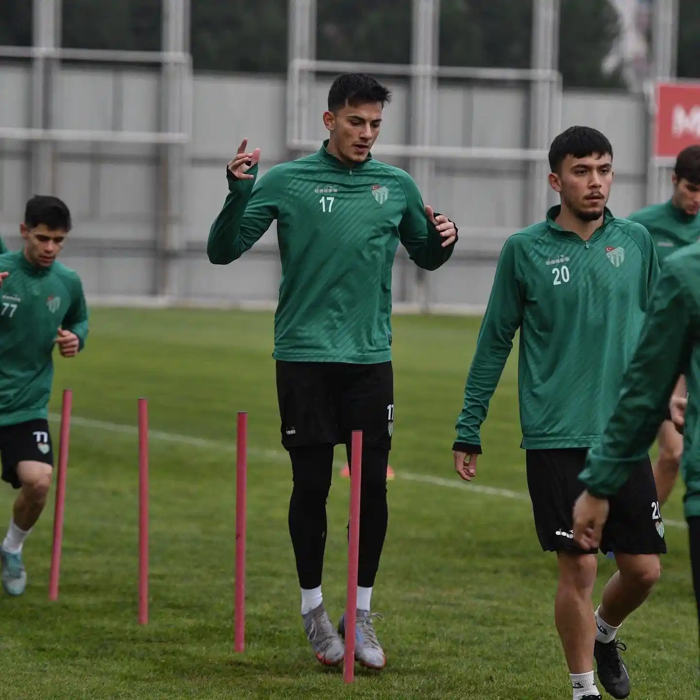 Bursaspor’da tempo artıyor