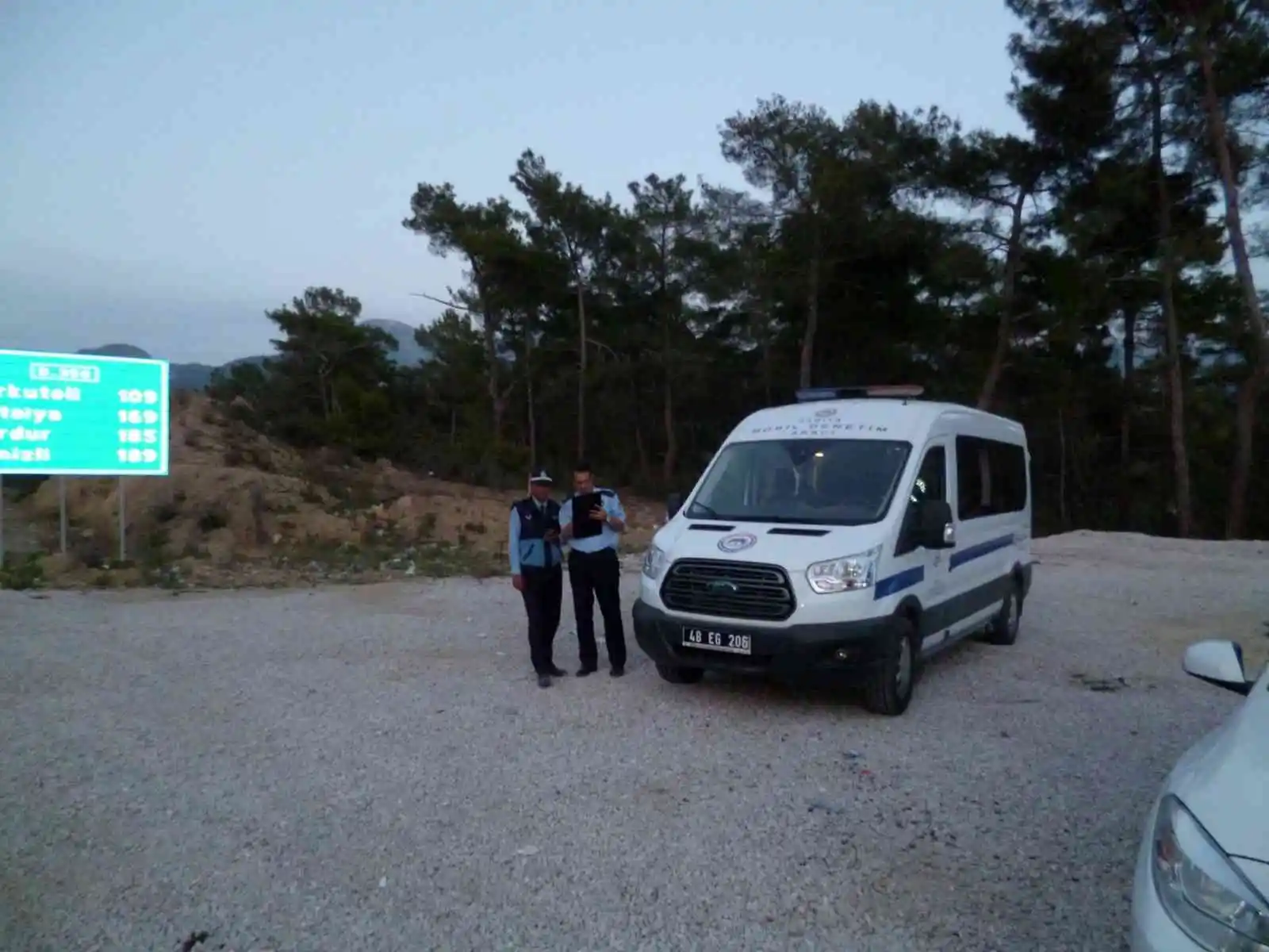 Büyükşehir zabıta yollarda 925 denetim gerçekleştirdi