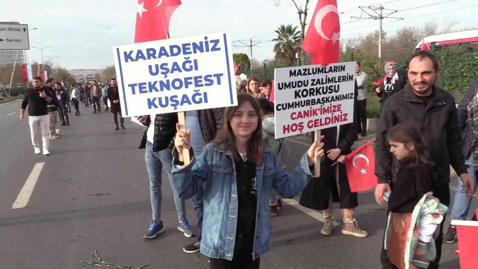 Canik’te Cumhurbaşkanı Erdoğan’a sevgi seli
