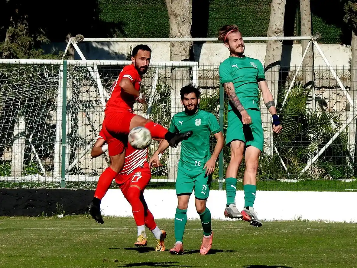 Çeşme Belediyespor, ligin ilk devresini 5-1 galibiyetle kapattı