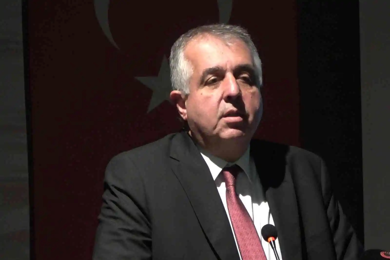 Çiftçilere ’kuraklık’ uyarısı: ’Toprak suyunu koruyucu tedbirler alın’