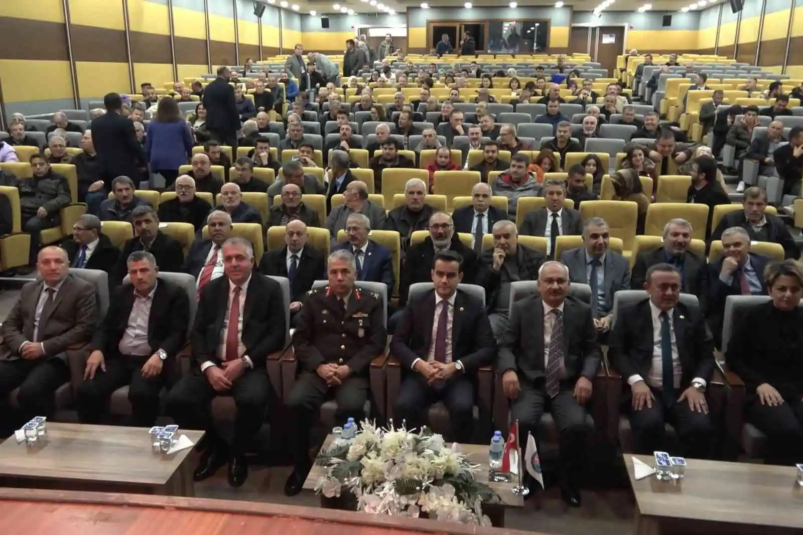 Çiftçilere ’kuraklık’ uyarısı: ’Toprak suyunu koruyucu tedbirler alın’