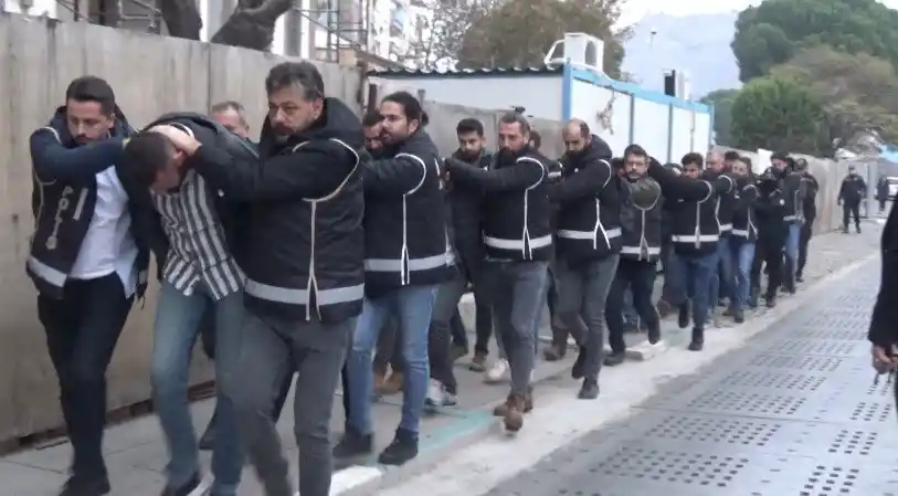 Çökertilen 'Baybekler' çetesinden 16 şüpheli tutuklandı