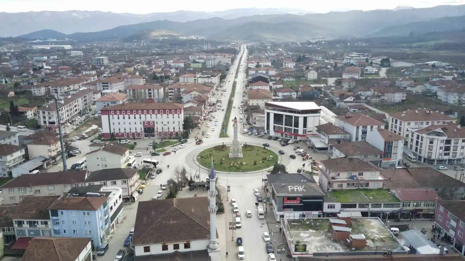 Cumayeri'nde kat yüksekliği 4 kata düşürüldü