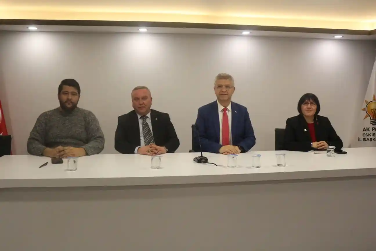 Cumhur İttifakı Odunpazarı teşkilâtları bir araya geldi