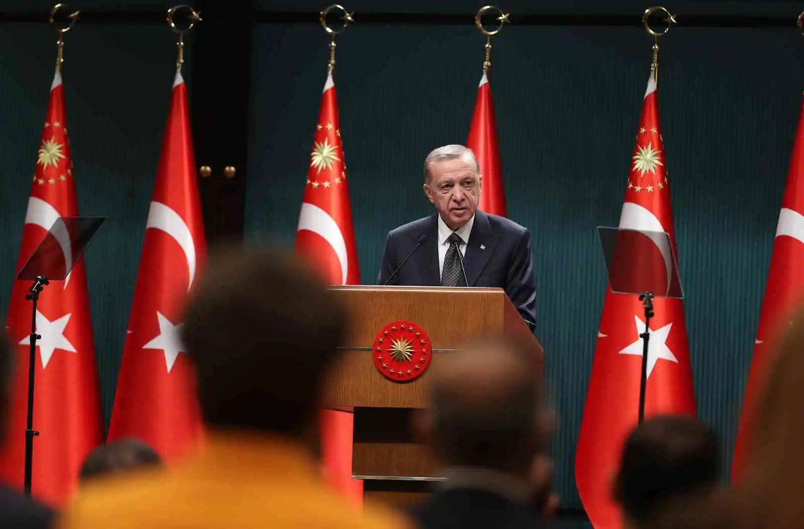 Cumhurbaşkanı Erdoğan: "Açıkça söylüyorum herkes hesabını 2023'te yüzde 20'ler seviyesinde enflasyona göre yapsın"
