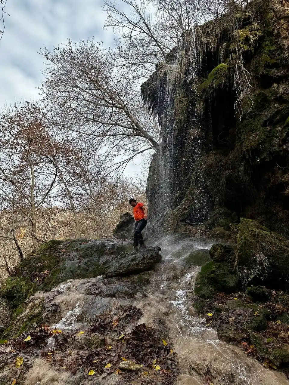 Dağcılar, günlerini Taşköprü Kanyonu’nda kutladı