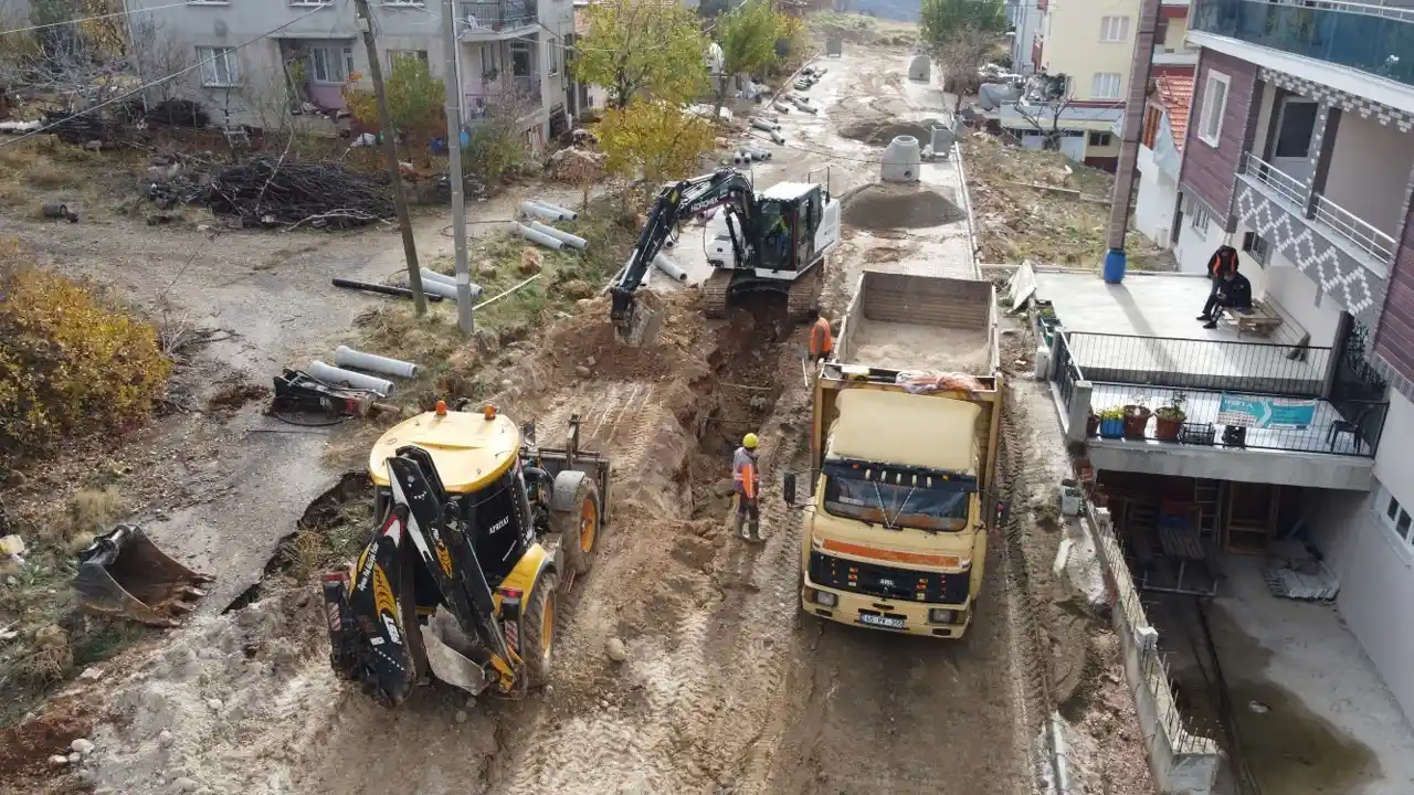 Demirci'de altyapı dönüşümü devam ediyor