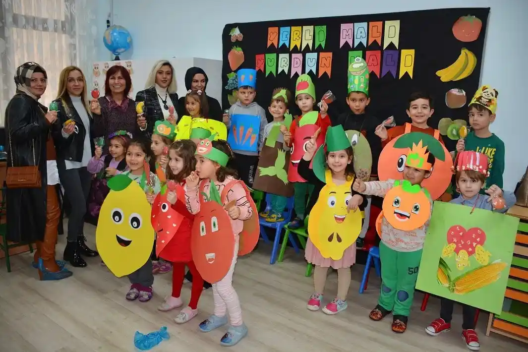 Demirtaş miniklerle yerli malı haftasını kutladı
