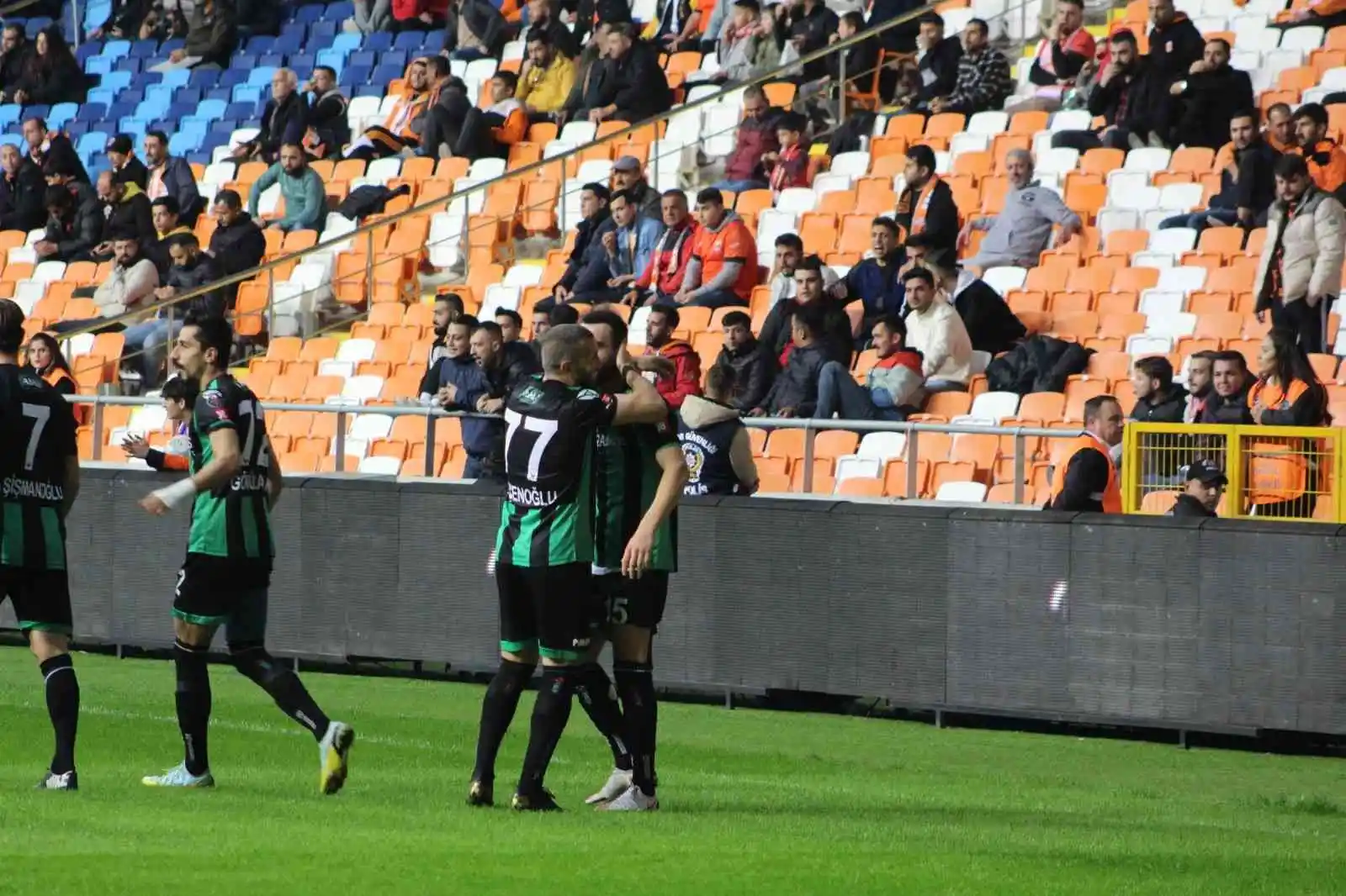 Denizlispor deplasmanda 3 golle kazandı