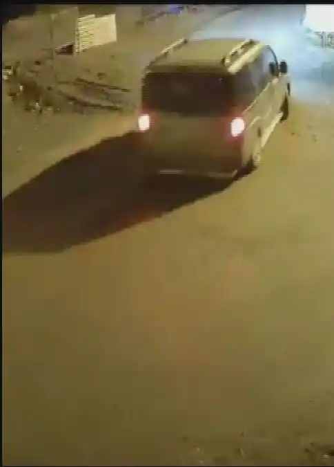 El feneri ile girdiği inşaatlardan 40 bin TL’lik demir çalan hırsız tutuklandı