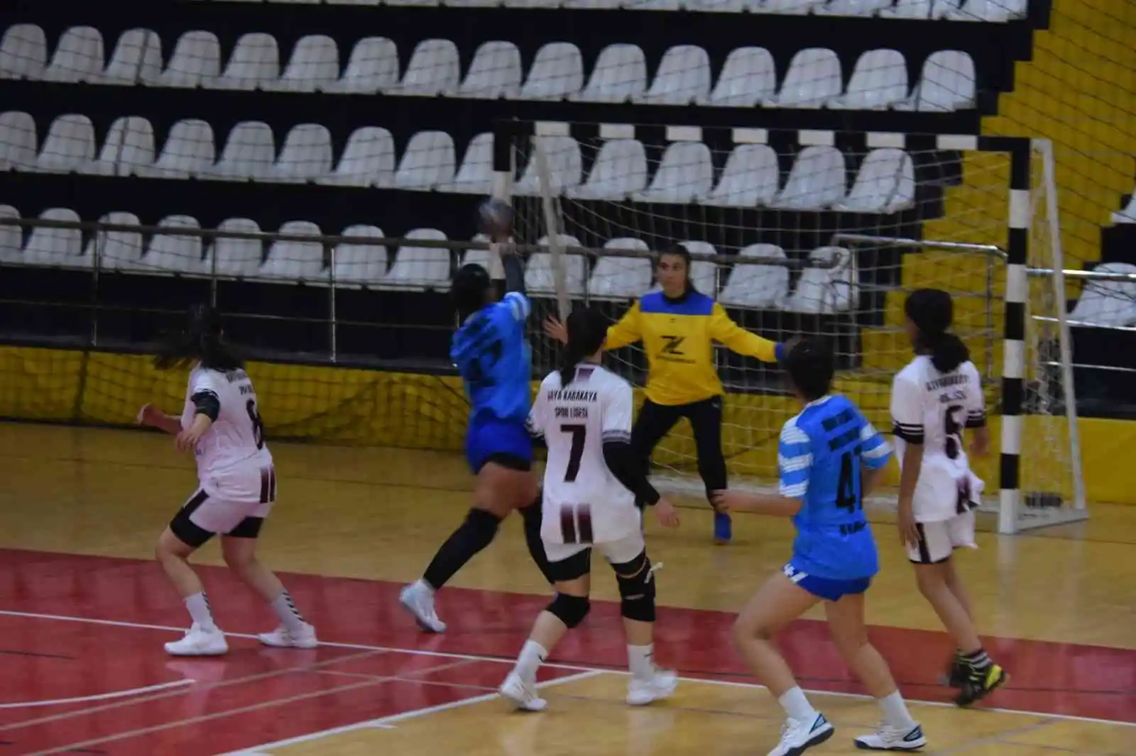 Elazığ'da hentbol müsabakaları sona erdi