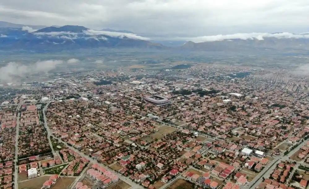 Erzincan'da artan grip vakaları eczane sayısını artırdı
