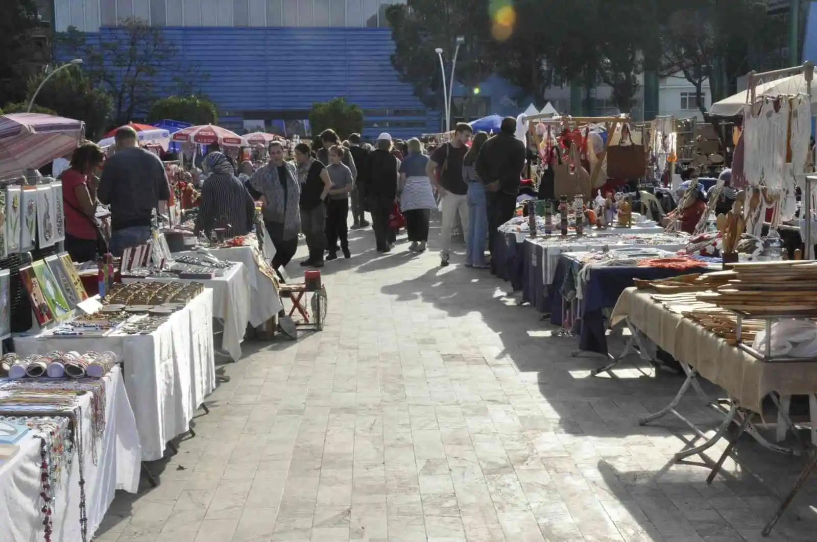 Fethiye’de yeni yıl pazarı kuruldu