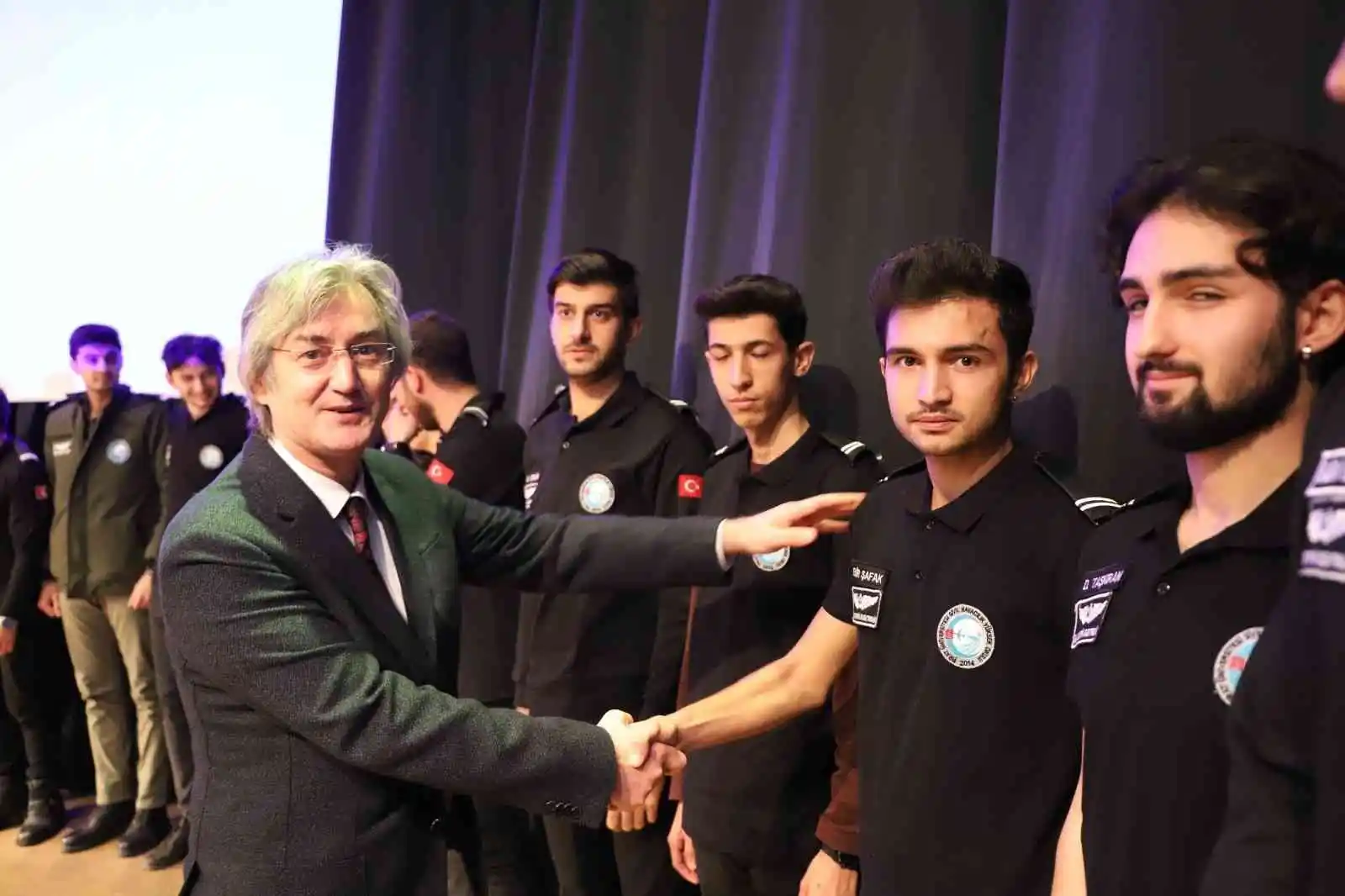 FÜ'de apolet takma töreni düzenlendi