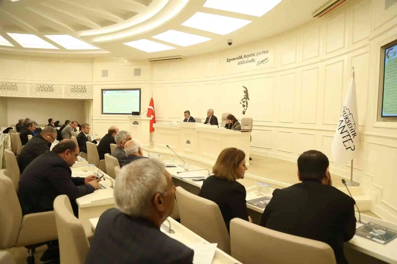 Gaziantep’te toplu taşıma ücretlerine destek sürecek