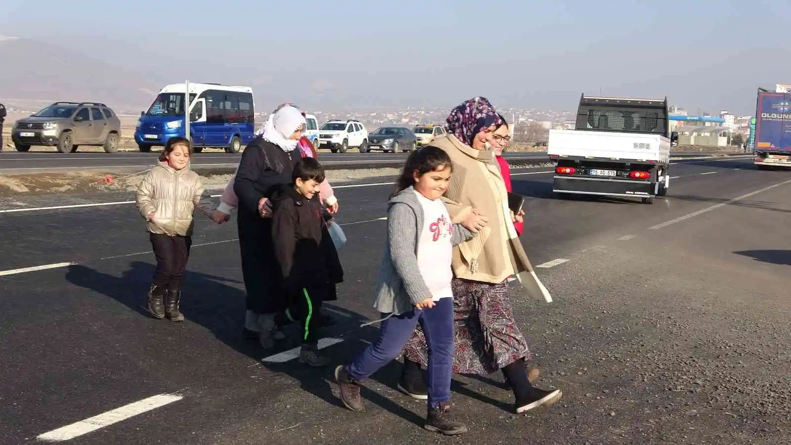 Hastane yolunda kavşak eylemi
