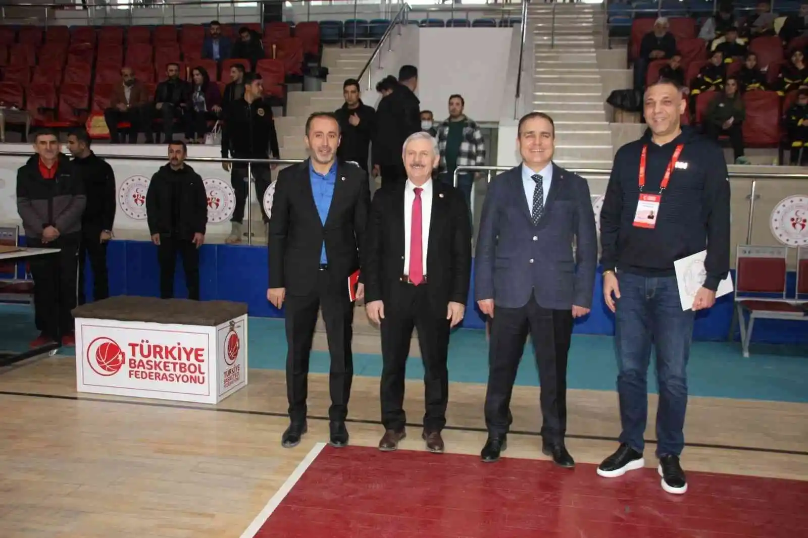 Huzur ortamının sağlandığı Hakkari’de spora ilgi arttı
