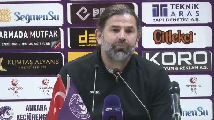 İbrahim Üzülmez: "Bu tür maçlarda en önemli şey ikinci golü atıp ve oyunu koparmak "