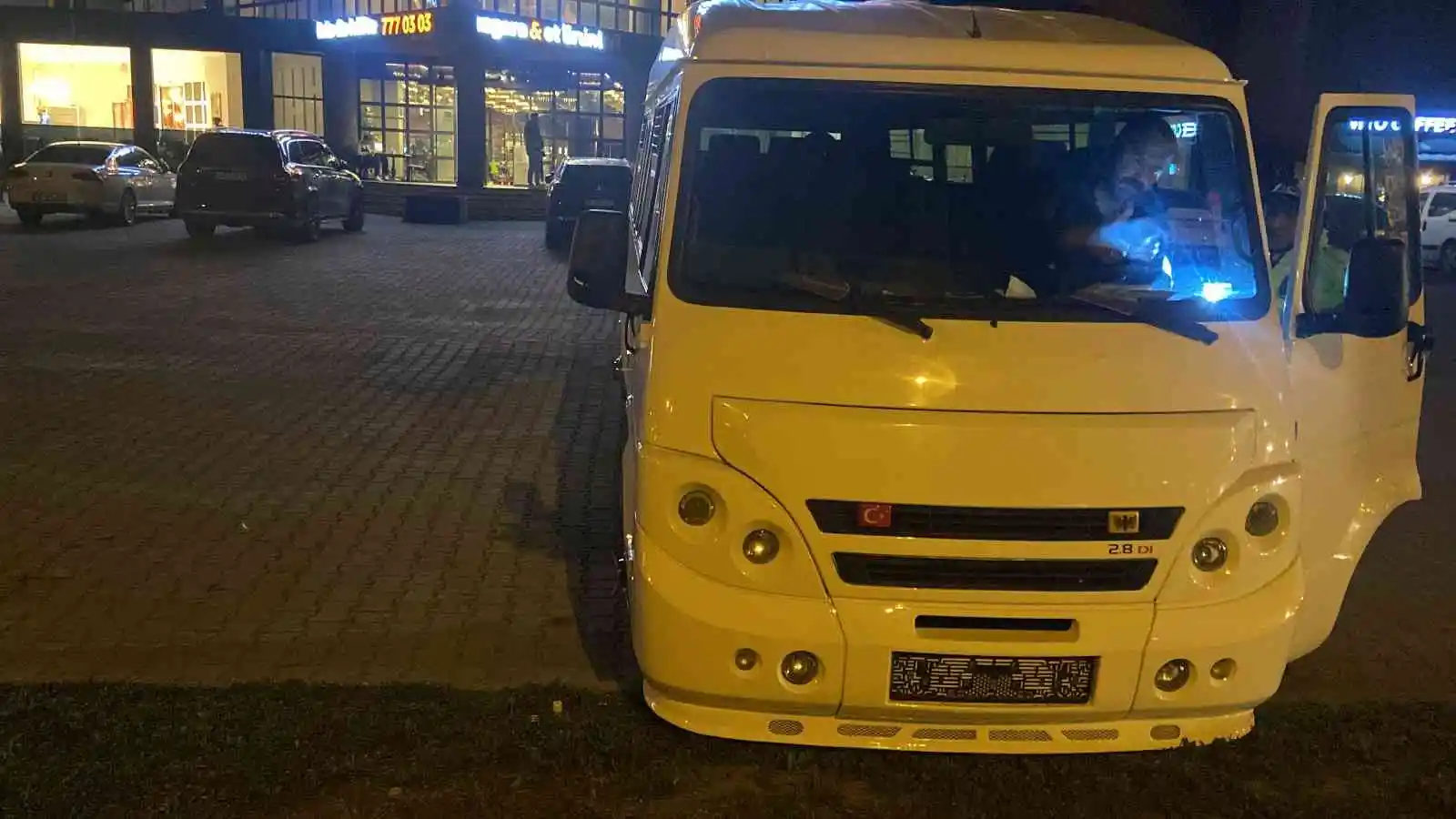 İstanbul’dan sahte plakalı araçla geldiği Bursa’da polise yakalandı
