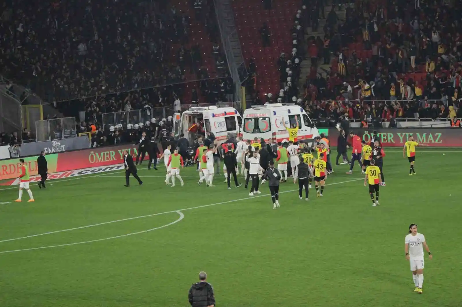 İşte olaylı derbide tutuklananları bekleyen muhtemel cezalar