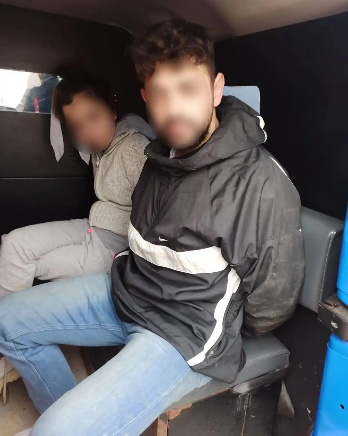 İzmir’de telefon hırsızlığı güvenlik kamerasına yansıdı