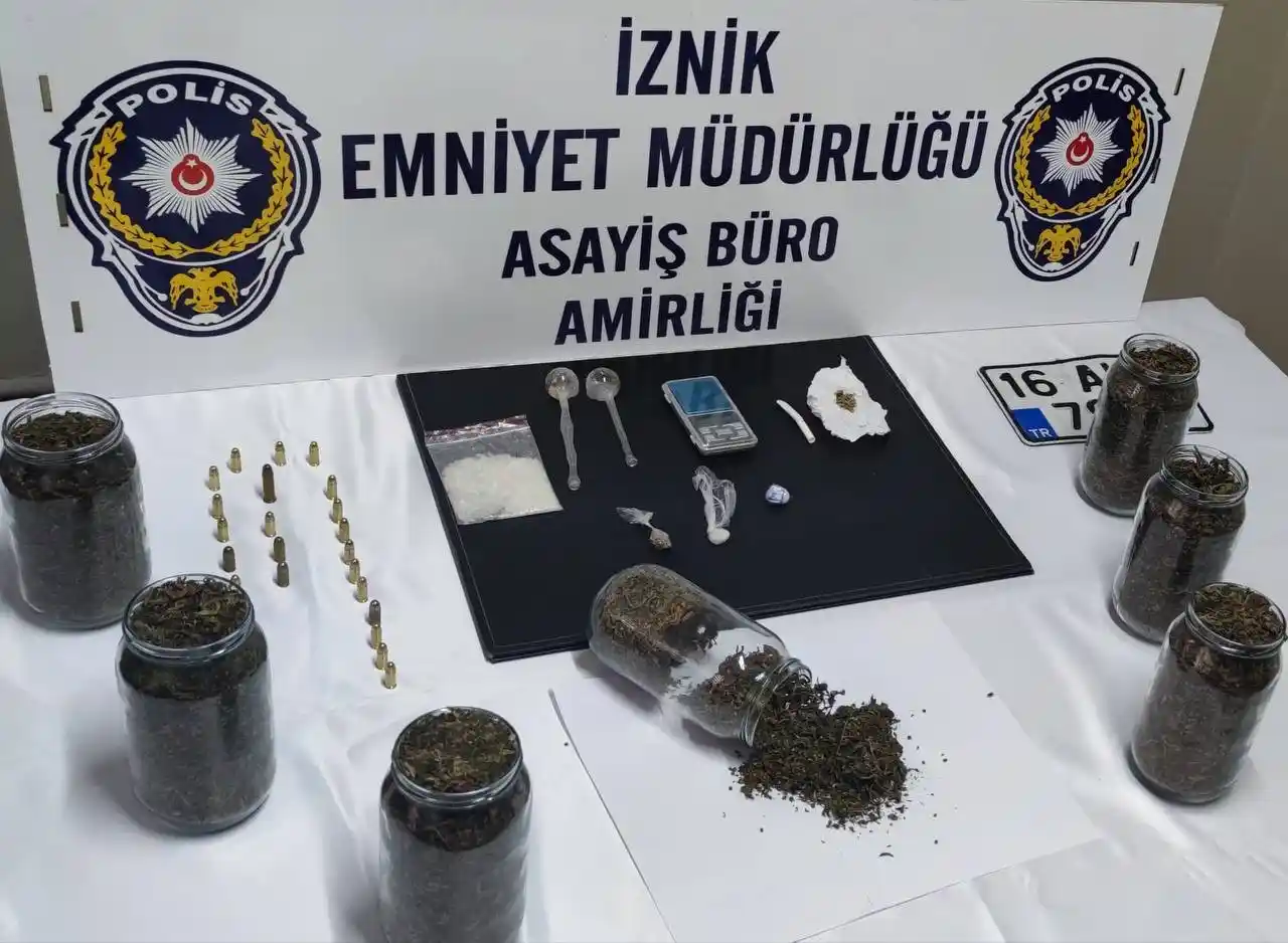 İznik'te uyuşturucu operasyonunda 3 tutuklama
