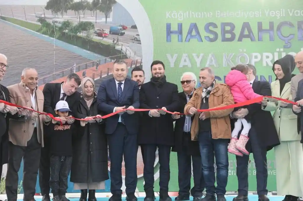 Kağıthane Yeşil Vadi Yaya Köprüsü açıldı
