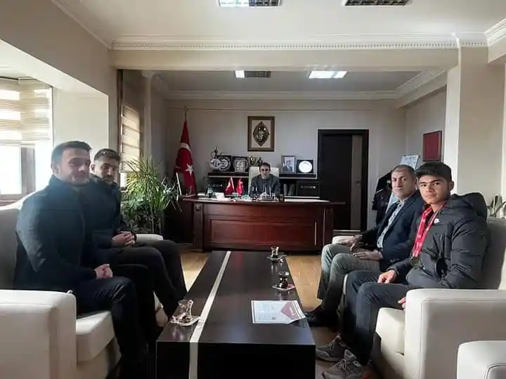 Kaymakam Nasır, il birincisini kabul etti
