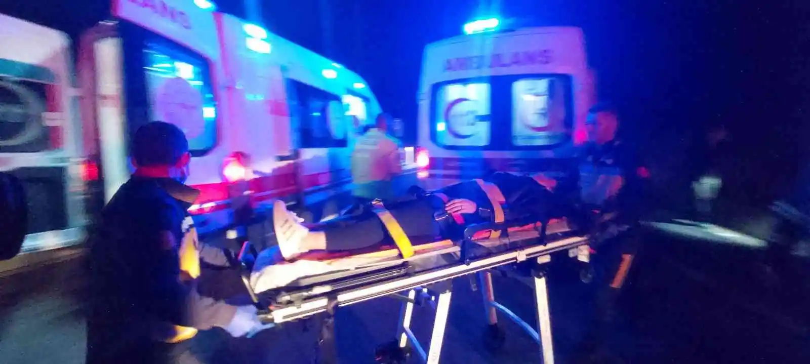 Kırklareli’nde otomobil şarampole devrildi: 4 yaralı