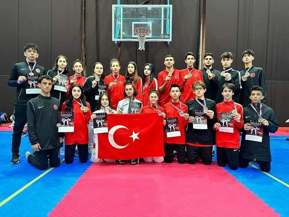 Kırklarelili milli sporcudan bronz madalya
