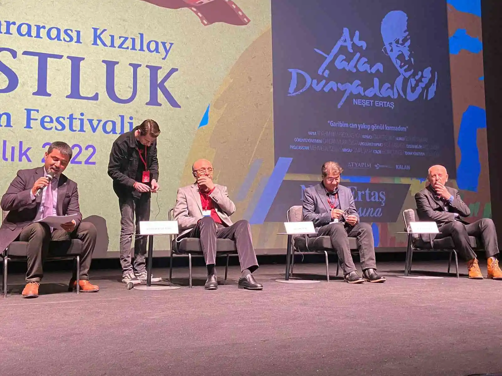 Kızılay Dostluk Kısa Film Festivali ‘Neşet Ertaş’ belgeseli ile açıldı