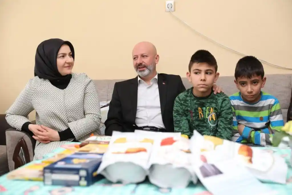 Kocasinan Belediyesi, çölyaklılara 5 yılda 4 bin 675 çölyak paketi dağıttı