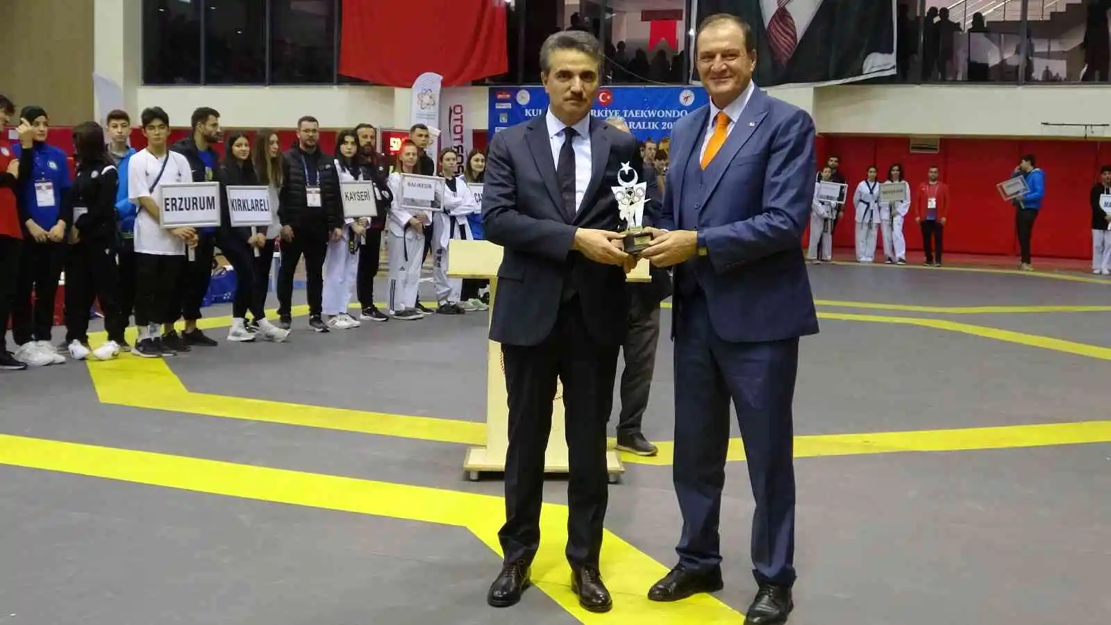 Kulüpler Türkiye Tekvondo Şampiyonası Isparta'da başladı