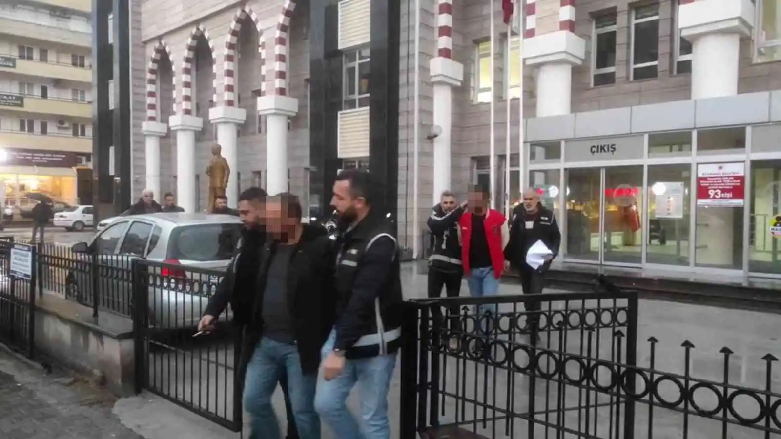 Kuşadası'ndaki suç örgütü operasyonunda 2 tutuklama daha
