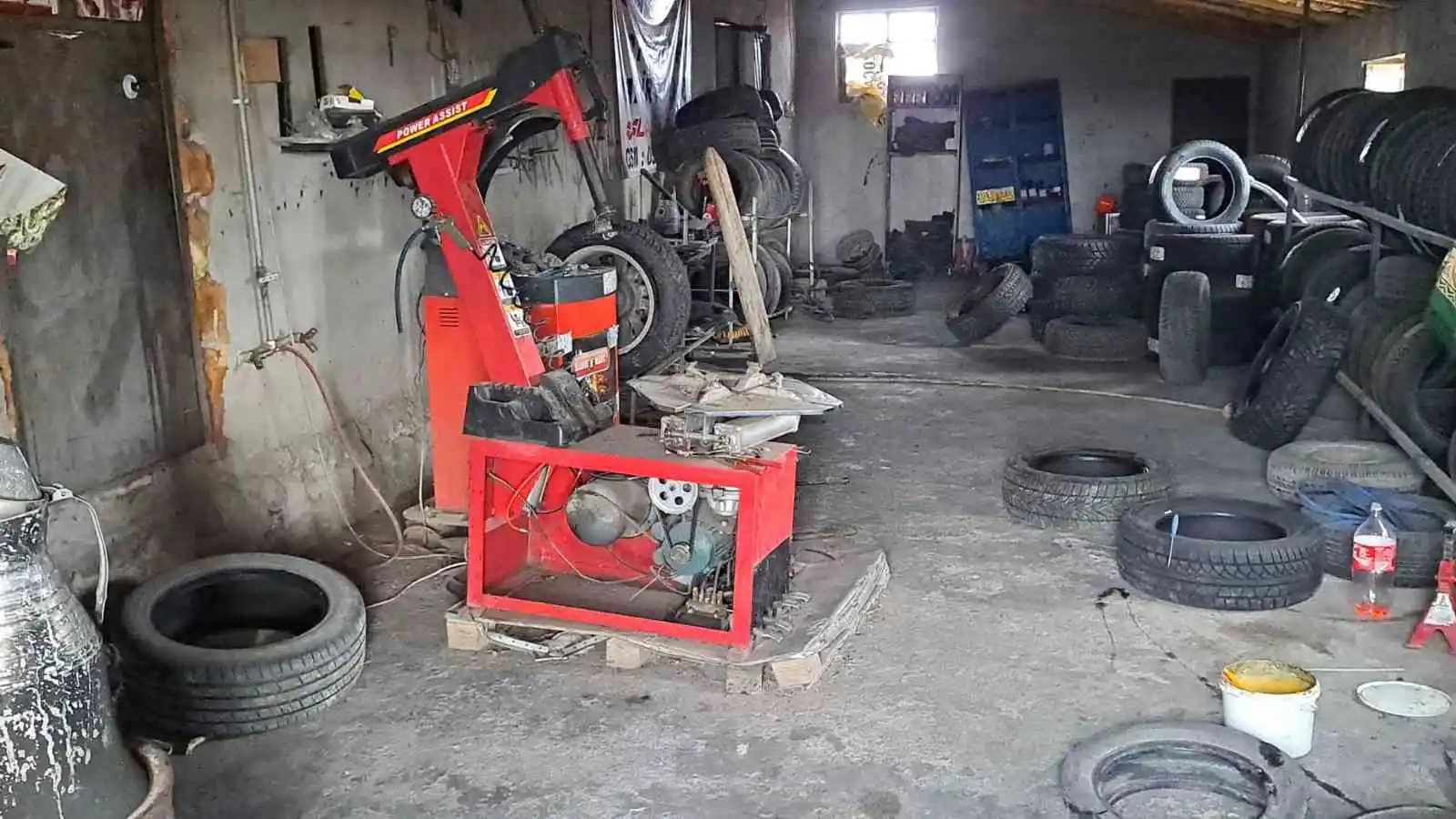 Lastikçilerde kış mesaisi