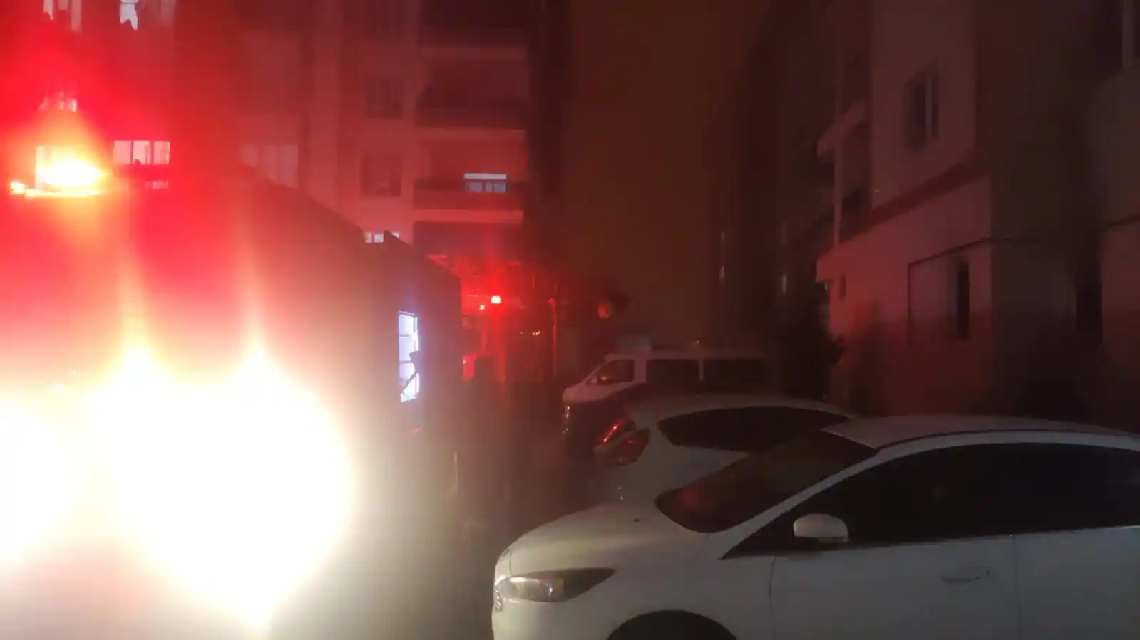 Malatya'da iki ayrı ev yangını: 2 çocuk dumandan etkilendi
