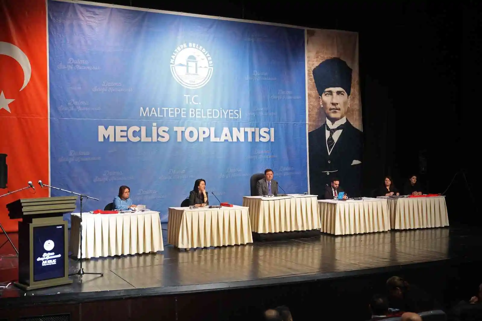 Maltepe Belediye Meclisi’nde öncelik kadınların