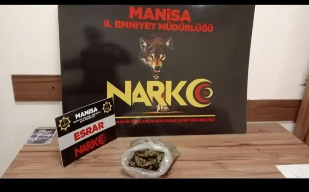 Manisa'da durdurulan araçtan esrar çıktı