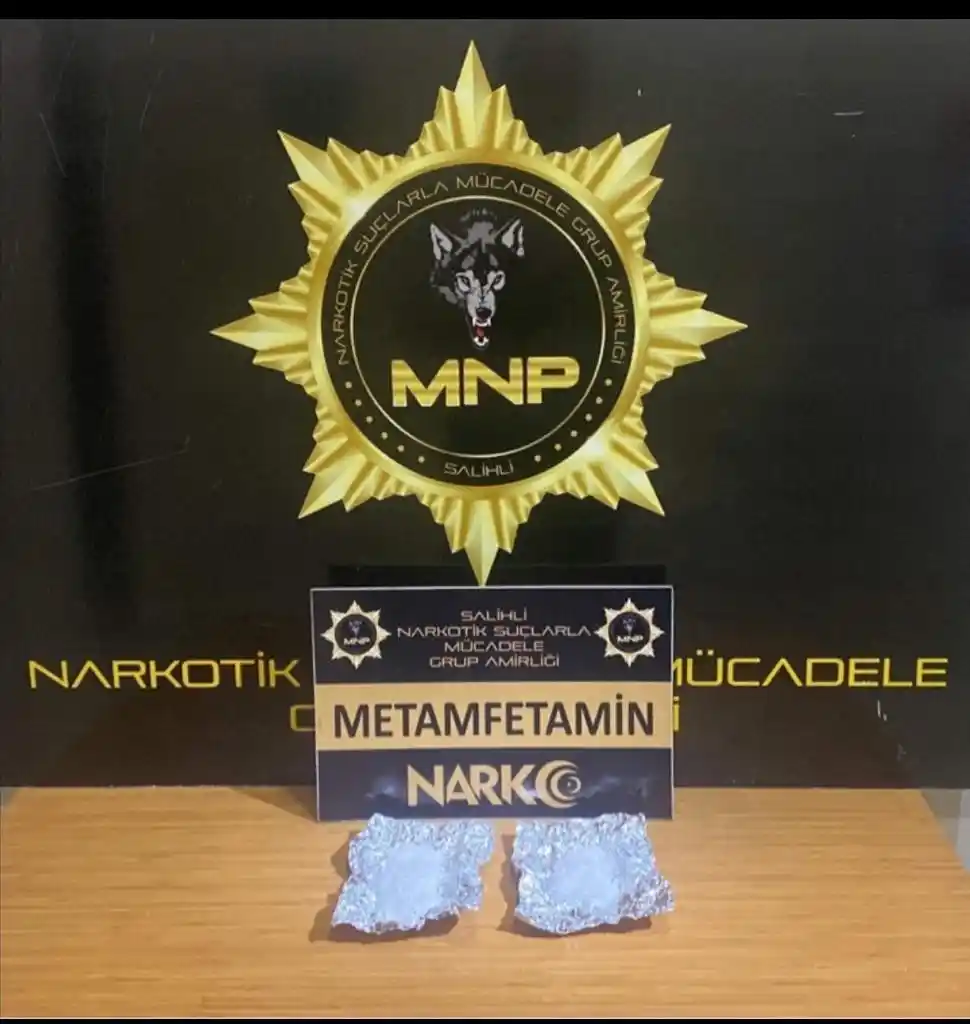 Manisa'da şüpheli otomobilden metamfetamin çıktı
