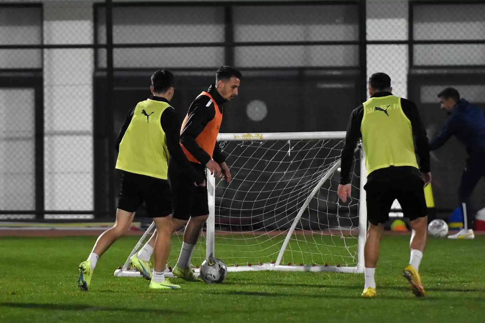 Manisa FK’da Göztepe hazırlıkları devam ediyor
