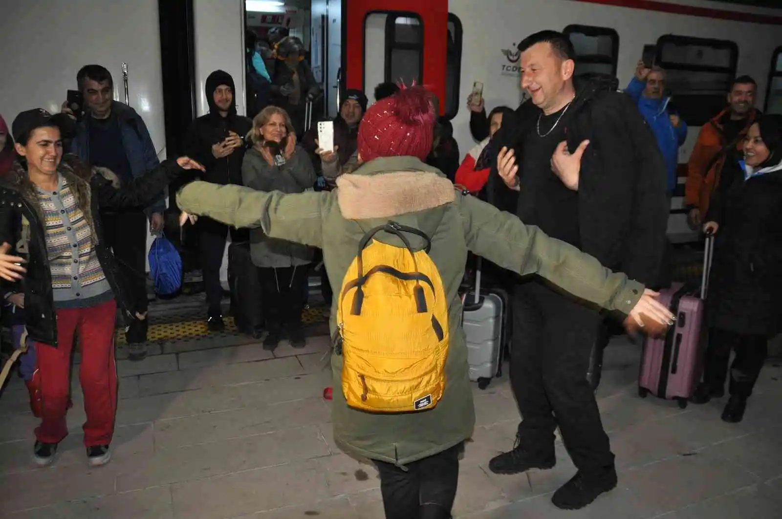 Masalsı yolculuk Kars’ta son buldu: Turistik Doğu Ekspresi sezonun ilk seferini tamamladı
