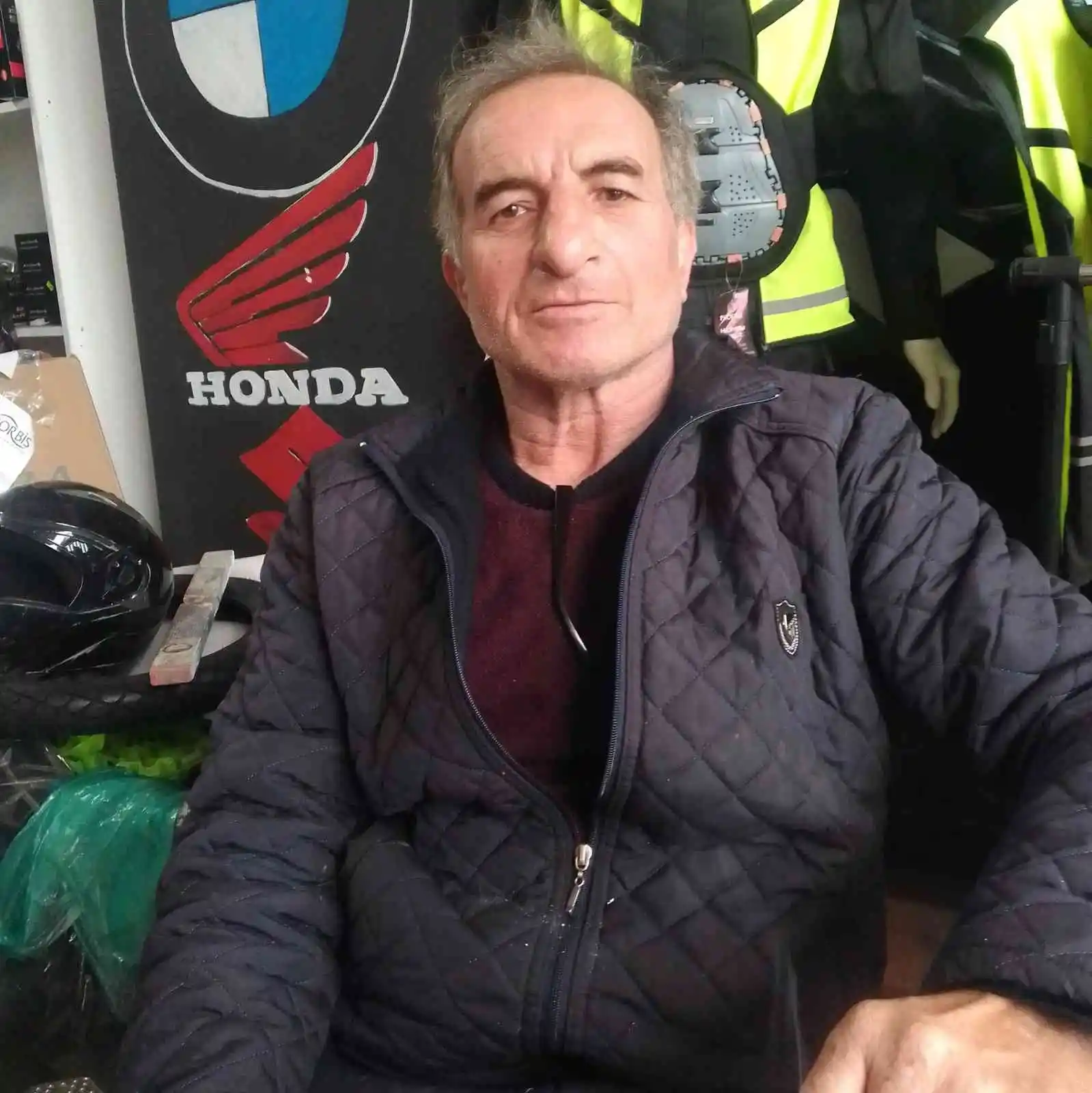 Motosikleti tamir ederken yakıt deposu alev yandı, yanarak hayatını kaybetti